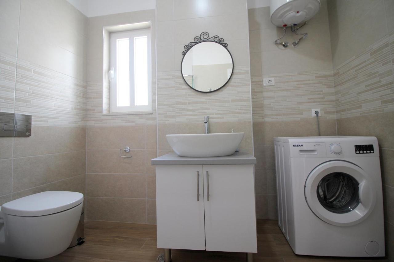 Nefeli Apartments Саранда Экстерьер фото
